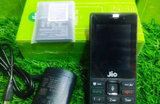 Jio F220 Phone Box Packing (Refurbished)