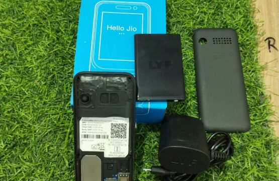 Jio F320 Phone Box Packing (Refurbished)